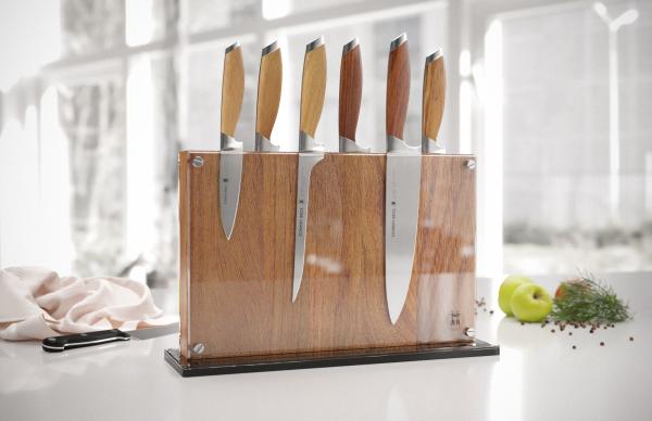 Kitchen knives set