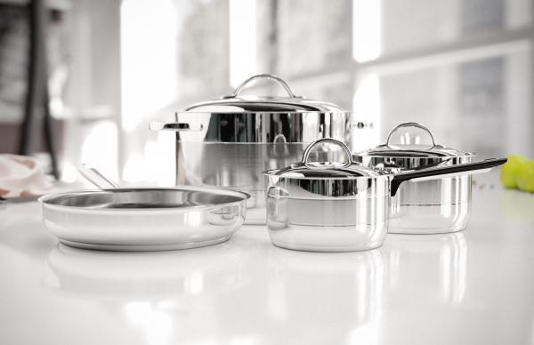 Cookware set