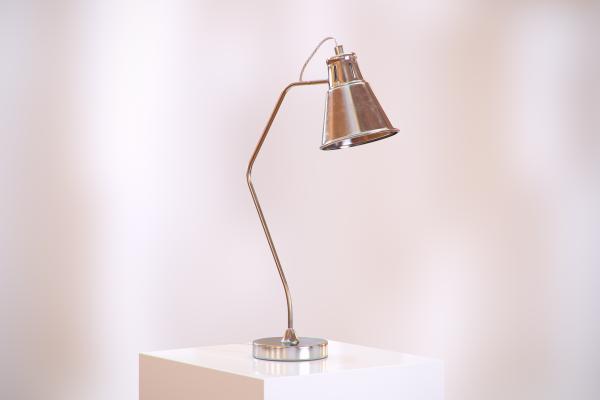 Metal desk lamp