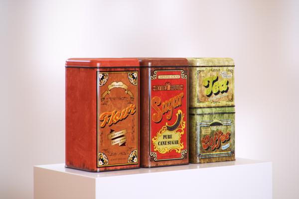 Vintage tin cans