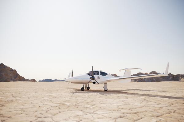 Small twin engine plane