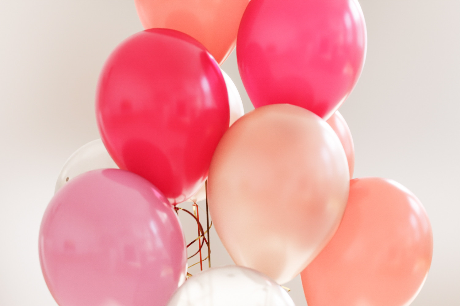 Pink party balloons 3D model